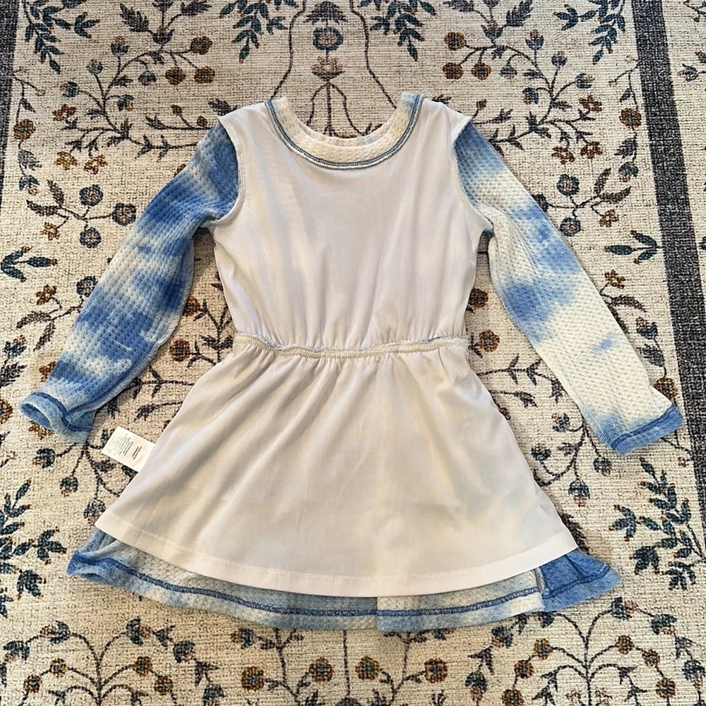 Baby Sara Dress - Picture 9 of 9